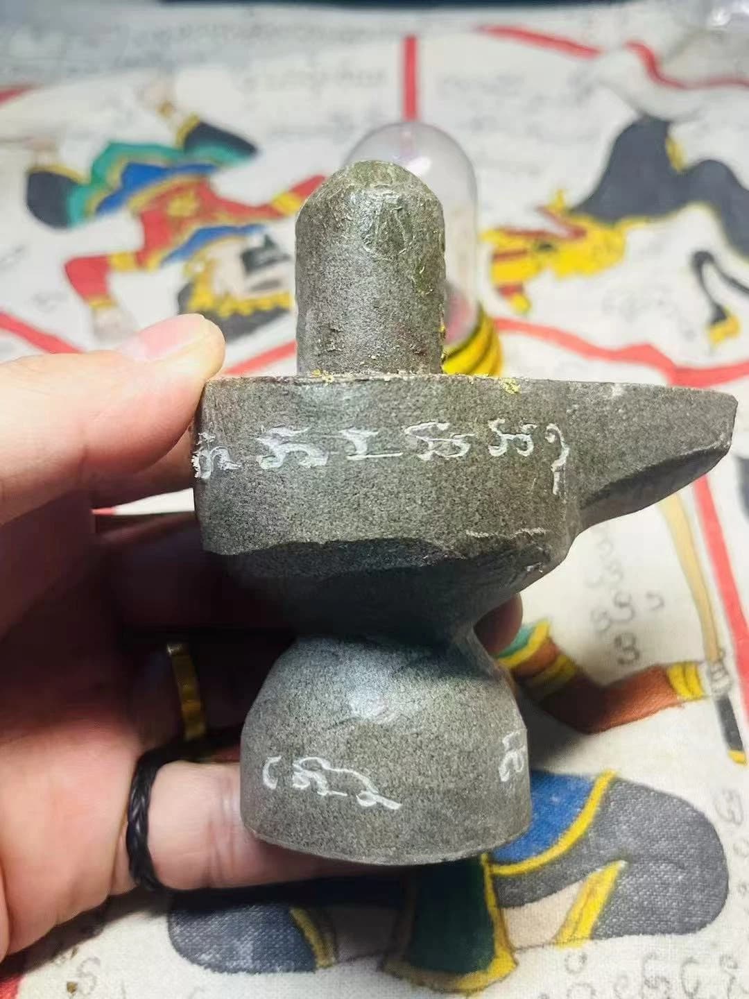 阿赞塔纳空2566年制作的林伽